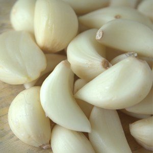 Knoblauch tut der Gesundheit gut- aber nur wenn die Dosis strikt eingehalten wird.